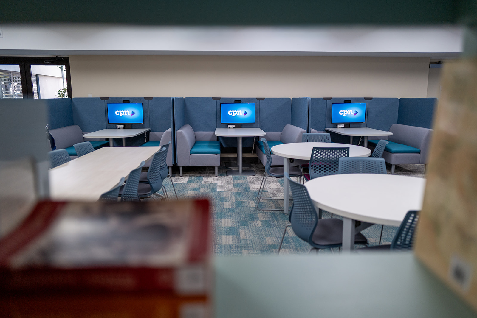 Módulos de estudio con monitores